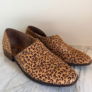 Leopard Print OTBT Coyote Half d'Orsay Loafers calf hair material size 9.5